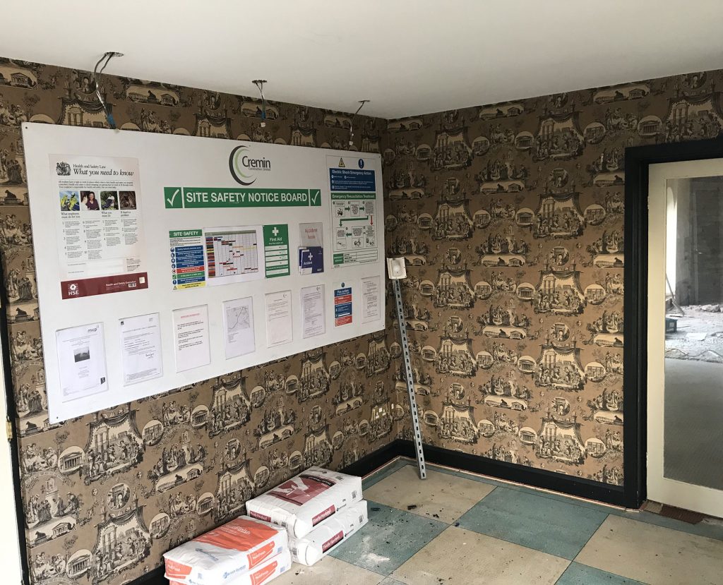 Three Coins, Newcastle under Lyme